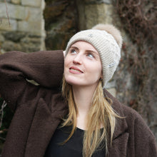 Charger l'image dans la galerie, Bonnet MIA - Beige