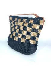 Charger l'image dans la galerie, Sac à bandoulière CARLTOA - Thé & Noir