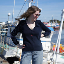 Charger l&#39;image dans la galerie, Gilet Femme Coudières Coraux Marine Dark Navy - Berthe Aux Grands Pieds
